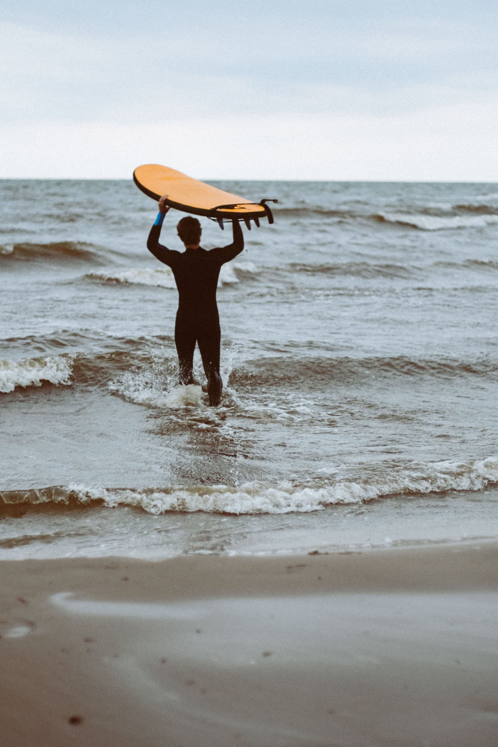 Hyr surfbräda på Surflogiet