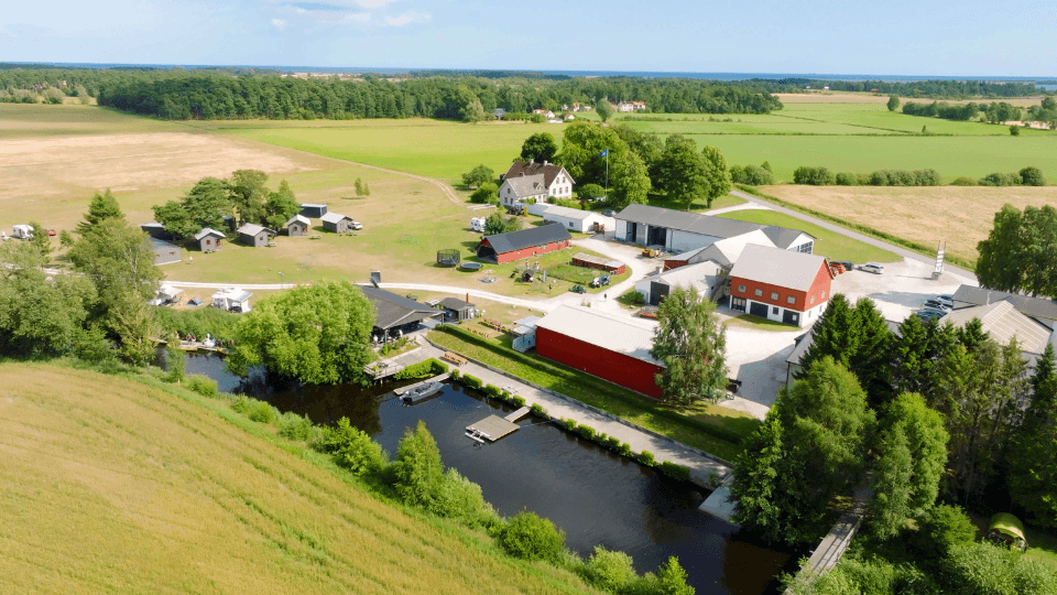 Fotbolsläger Gotland - Mat och logi på Gangvidefarm