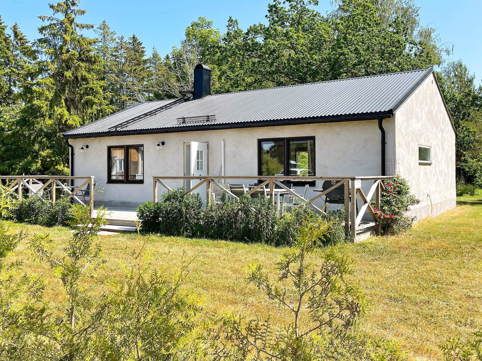 4 person holiday home in KLINTEHAMN