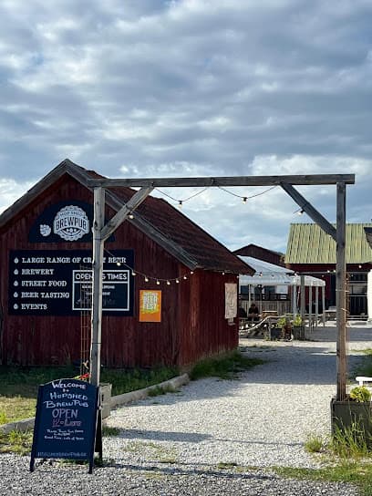 Hop Shed Brew Pub Ställplatser