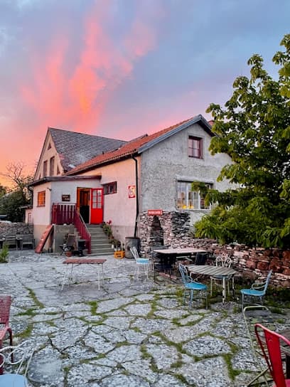 Slow Train Bed & Breakfast