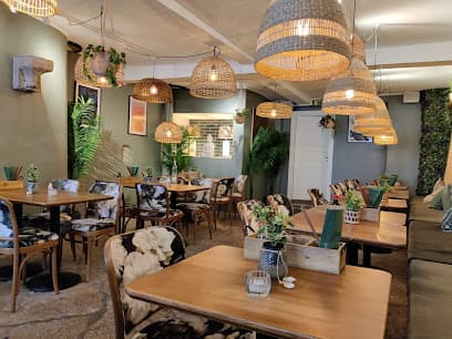 Lulu Poké & Sushi Bar